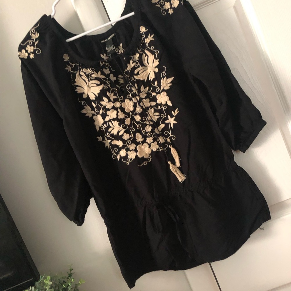 Tunic - Picture 2 of 8